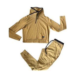 TLF APPAREL Matching Active Athleisure Set Sweatshirt / Joggers Womens SMALL